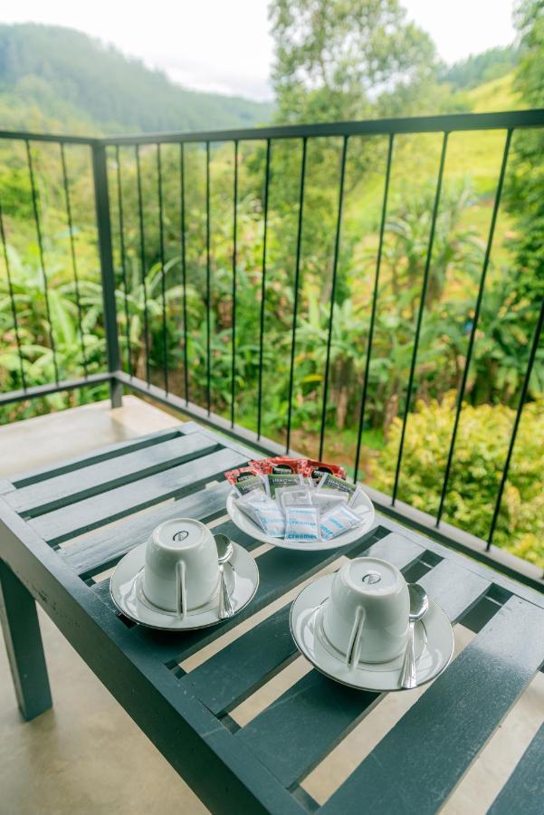 Kithal Ella Station Resort Bagian luar foto